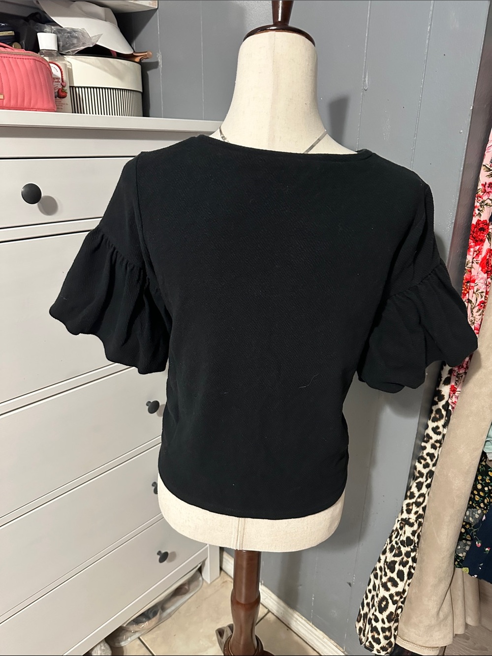 Express Black Short Ruffle Sleeve Tee - Picture 5 of 6